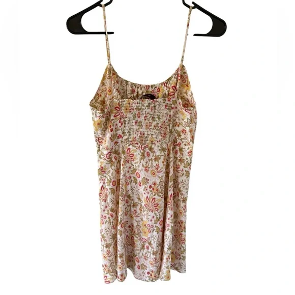 Realisation Par Floral Mini Dress in Pink and Cream - Picture 8 of 11